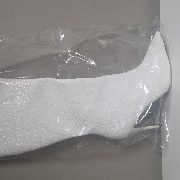 INC International Concepts Shoes - I.N.C. INTERNATIONAL CONCEPTS Rajel Dress Boots, New in Box